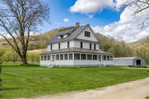 S1198 County Road K, Hamburg, WI 54621