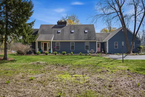 13725 N Lake Shr, Mequon, WI 53097