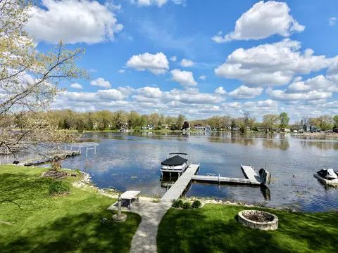 28918 Kramer, Waterford, WI 53185