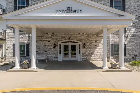 151 N University #319, West Bend, WI 53095