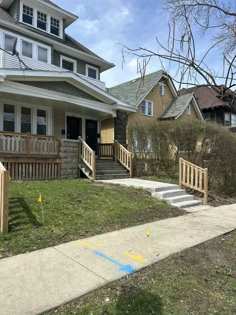 2435 N 41st #2437, Milwaukee, WI 53210