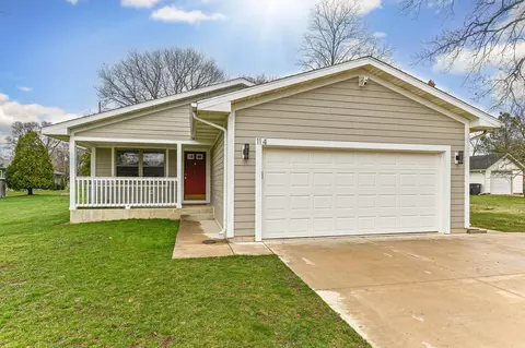 114 E Spruce, Silver Lake, WI 53170