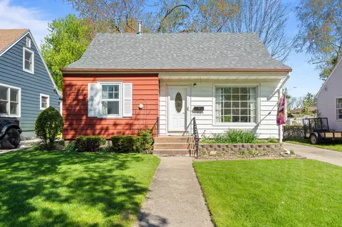 1205 Barnes, Delavan, WI 53115