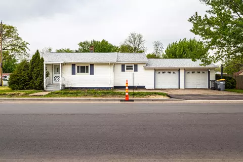 n7281 County Road Nn, Holland, WI 54636