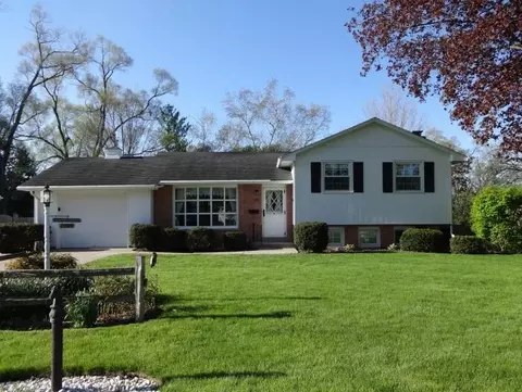 615 Rohda, Waterford, WI 53185