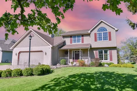 8004 103rd, Pleasant Prairie, WI 53158