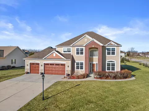 n42w22770 Beacon, Pewaukee, WI 53072