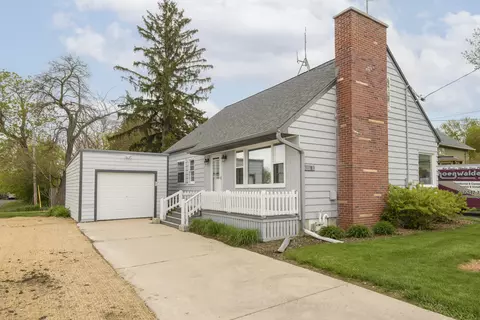 208 Wright, Waukesha, WI 53186