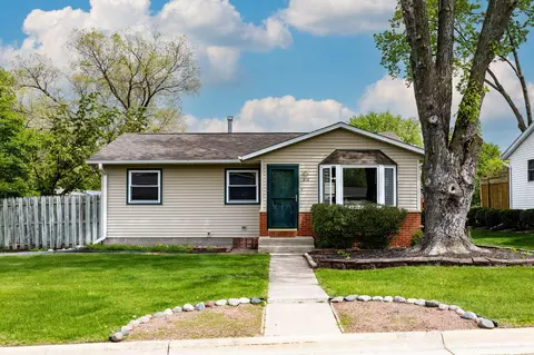 316 10th, Onalaska, WI 54650