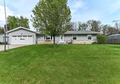 503 Paul, Burlington, WI 53105