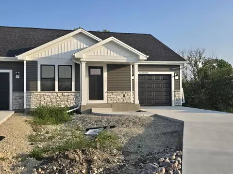 w219n16225 Primrose, Jackson, WI 53037