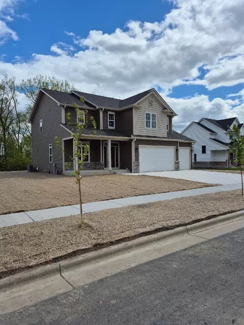 2264 Ravenswood, Burlington, WI 53105