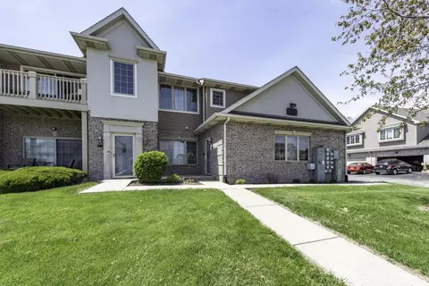 3334 55th #128, Kenosha, WI 53144