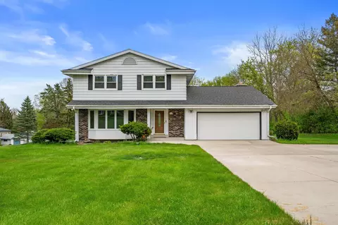 w256n5754 North Hl, Lisbon, WI 53089