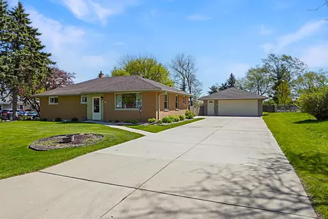 4266 S 78th, Greenfield, WI 53220