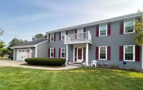 2076 Patrick, West Bend, WI 53095