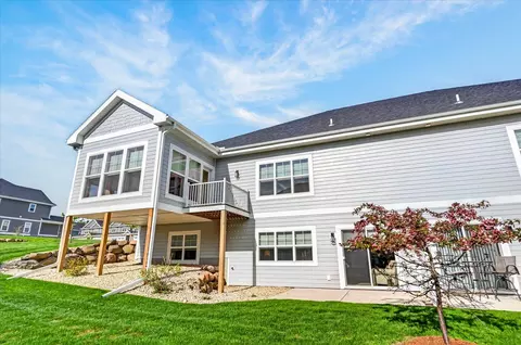Exterior - 6706 Conservancy #17, Deforest, WI 53532 photo 11 of 12