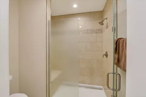 Bath - 6706 Conservancy #17, Deforest, WI 53532 photo 1 of 5