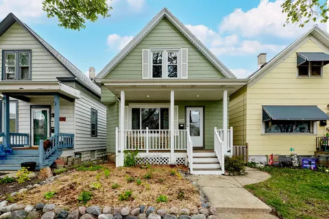 2214 S Woodward, Milwaukee, WI 53207