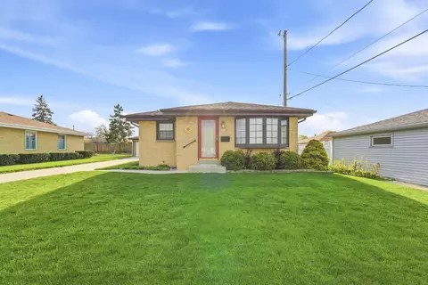 4961 S 24th, Milwaukee, WI 53221
