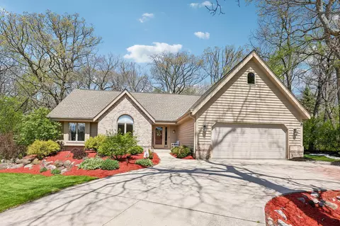 s45w25740 Red Oak, Waukesha, WI 53189