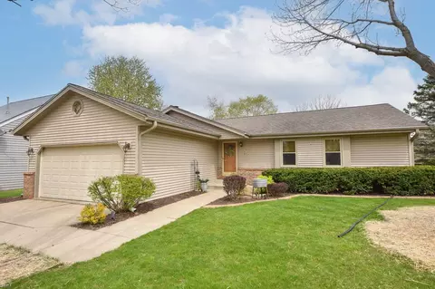w154n7712 Pheasant, Menomonee Falls, WI 53051