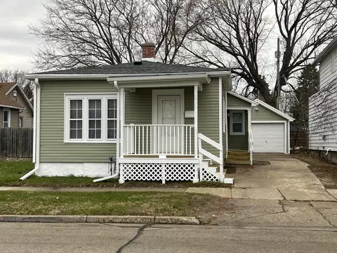 614 11th, Racine, WI 53403