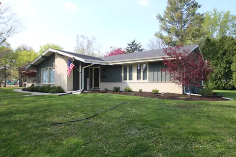 n93w6266 Arbor, Cedarburg, WI 53012
