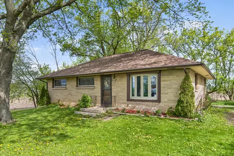 3440 W 5 Mile, Raymond, WI 53108