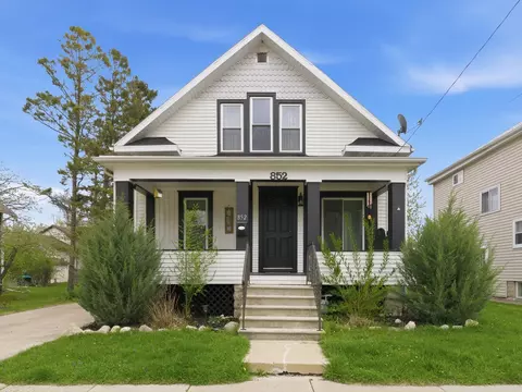 852 Frederick, Oshkosh, WI 54901