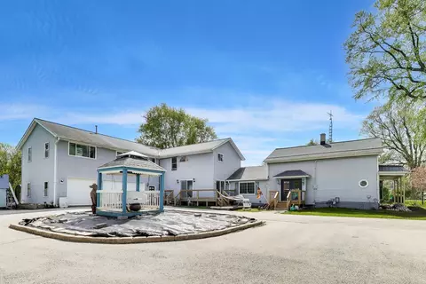 w2139 Wisconsin 11, Spring Prairie, WI 53121