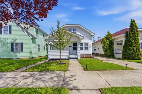 2061 Blake, Racine, WI 53404