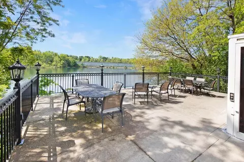 n51w34861 Wisconsin #3113, Oconomowoc, WI 53069
