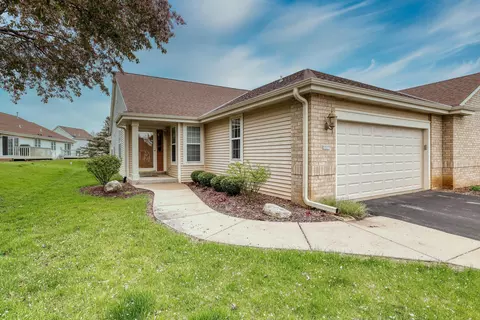 3527 Rapids, Waukesha, WI 53189