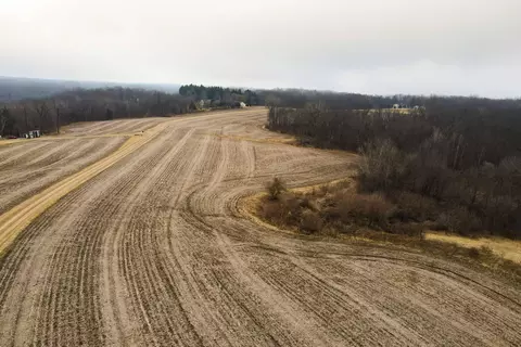 Lt2 St. Charles, Cassville, WI 53806