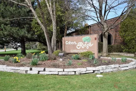 5736 Cambridge, Racine, WI 53406