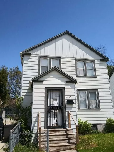 4450 N 25th, Milwaukee, WI 53209