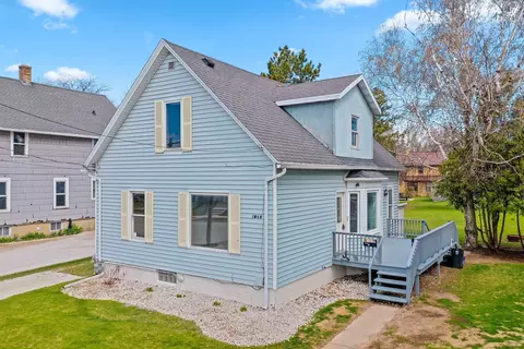 1808 27th, Two Rivers, WI 54241