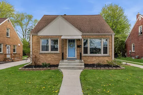 3810 N 88th, Milwaukee, WI 53222