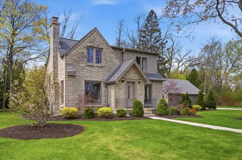 7505 N Links, Fox Point, WI 53217
