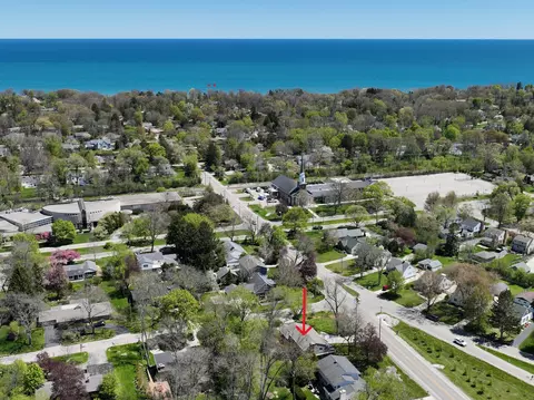 View/Area - 480 E Calumet, Fox Point, WI 53217 photo 1 of 2