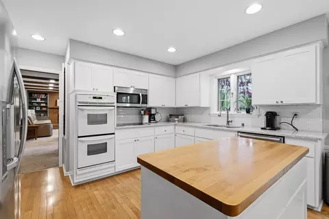 Kitchen - 480 E Calumet, Fox Point, WI 53217 photo 3 of 4