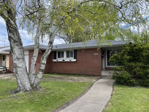 2109 87th, Kenosha, WI 53143