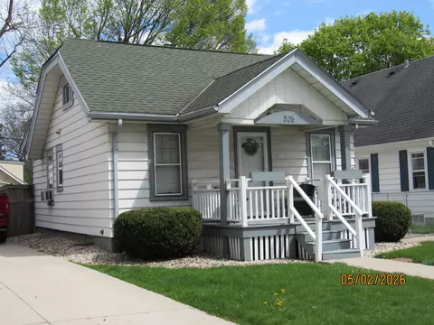 308 N 70th, Wauwatosa, WI 53213