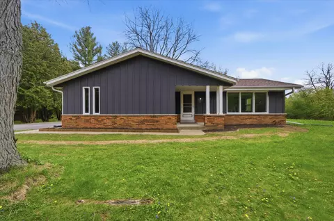 1387 Ponderosa, Jackson, WI 53012