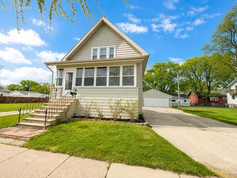 377 Marquette, Fond Du Lac, WI 54935