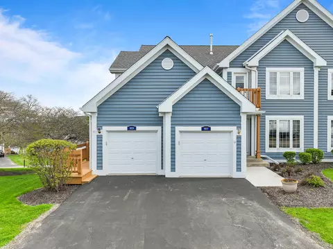 1079 Lakeland #9-30, Geneva, WI 53147
