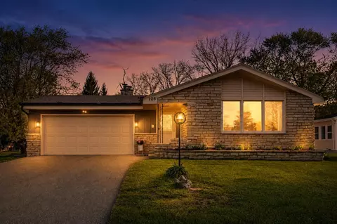 726 Royal Park, Racine, WI 53402