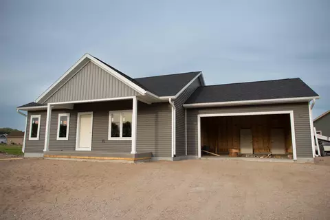 2385 Hanson, Sparta, WI 54656