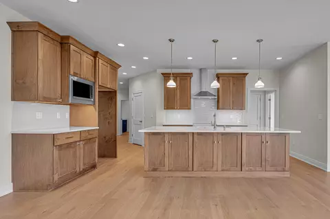 2990 N 186th #5, Brookfield, WI 53045